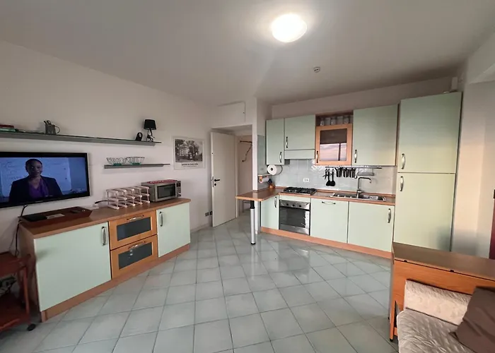 Terrazzavistamare, Piscina, Campodatennis * Sanremo