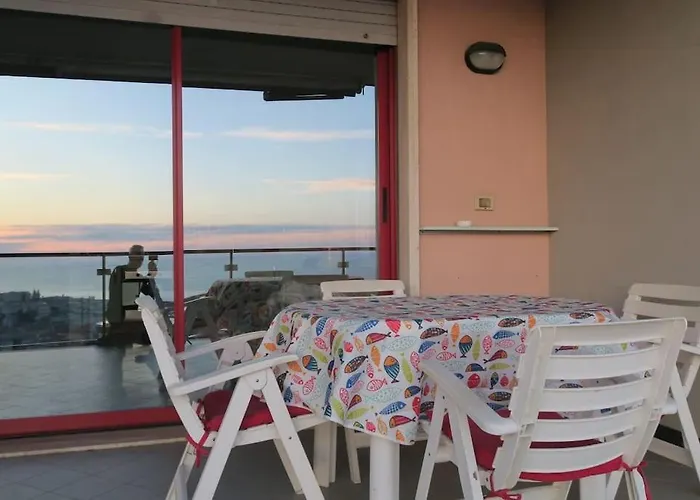 Terrazzavistamare, Piscina, Campodatennis *