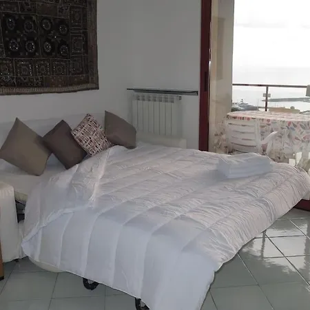 Terrazzavistamare, Piscina, Campodatennis Apartament *